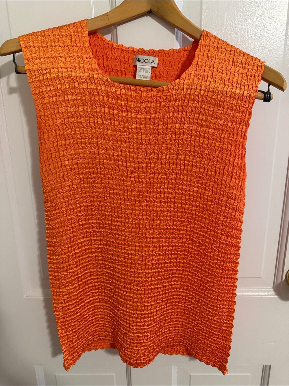 NICOLA Bright Orange Textured Sleeveless Tank